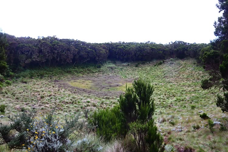Get to Know the Maundi Crater